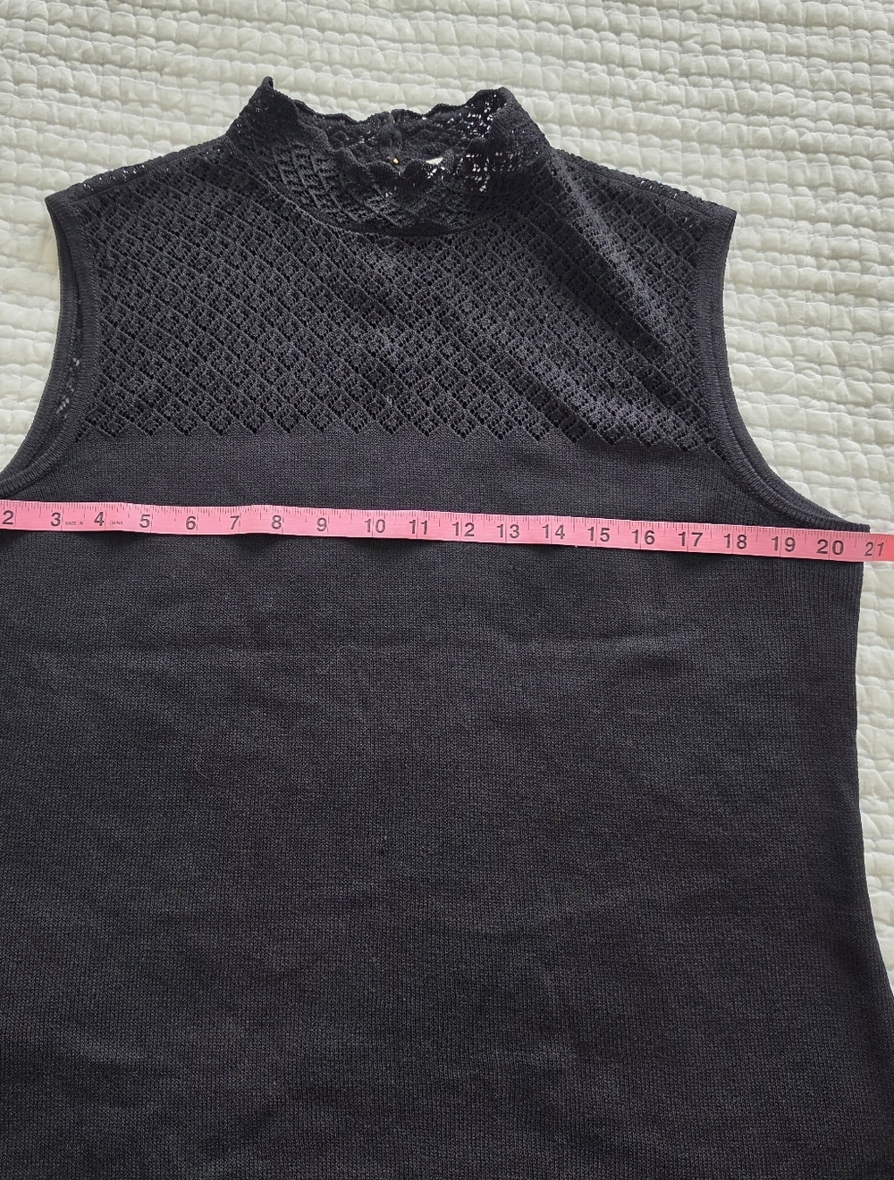 St. John Black Lace Knit Sleeveless Top Mock Neck Gold Button Back Luxury Top M - Picture 11 of 12
